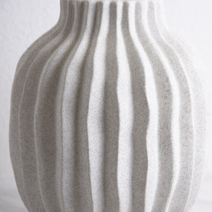 Nordic Minimalist Ceramic Creative Petal Vase - HOUSYE