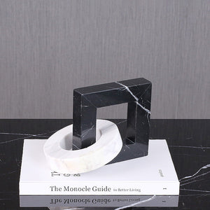 Natural Marble Loop Table Ornament - HOUSYE