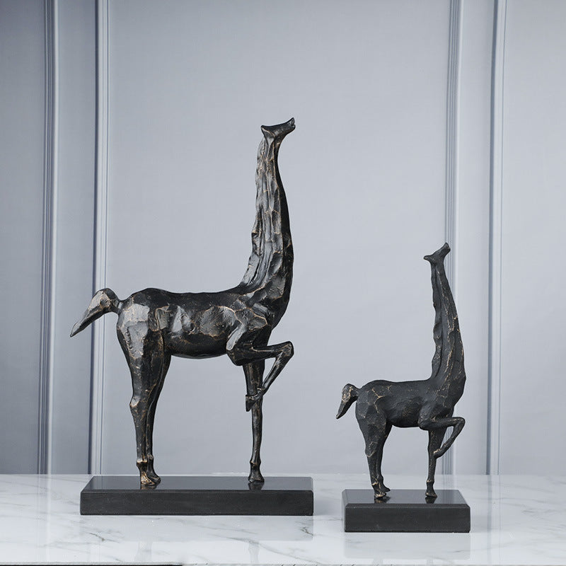 Black Giraffe Sculpture - HOUSYE