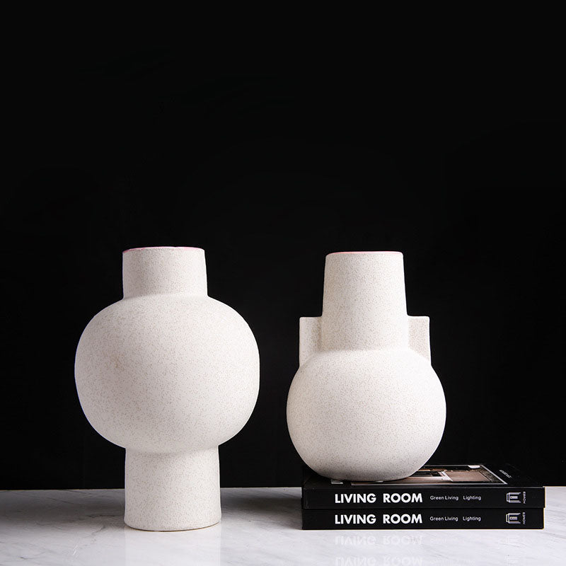 Minimalist Ceramic Creative Totem Vase - HOUSYE