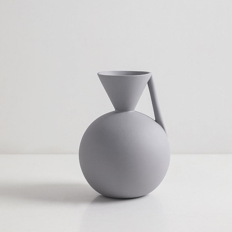 Geometric Model Ceramic Vase - HOUSYE