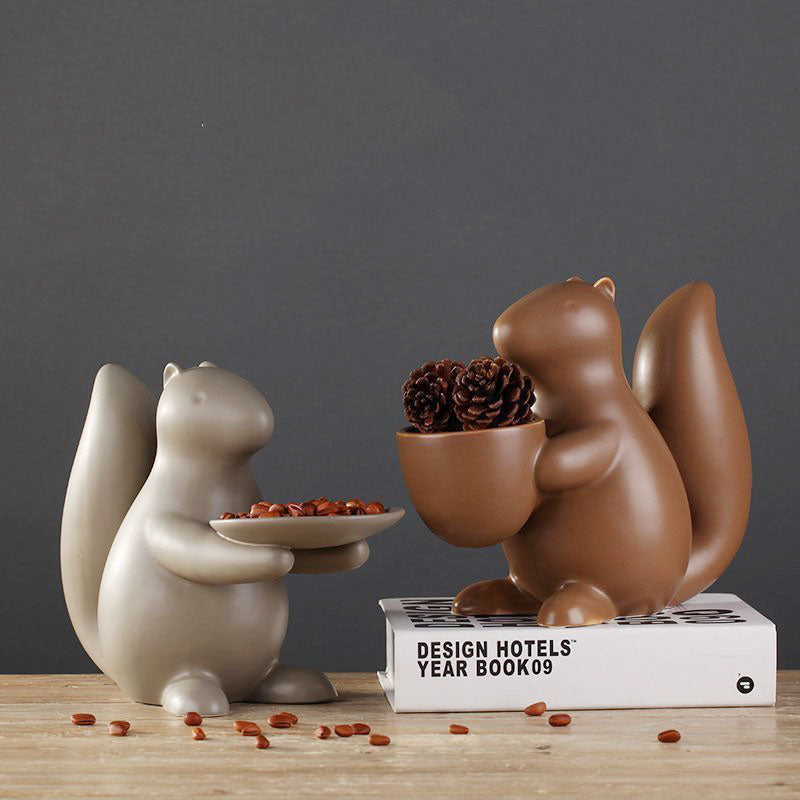 Glaze Art Squirrel Nut Plate - HOUSYE