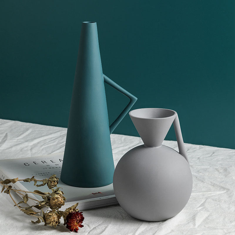 Geometric Model Ceramic Vase - HOUSYE