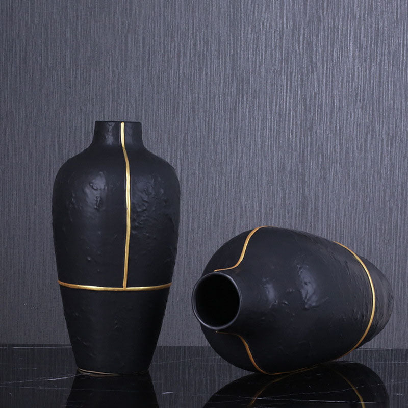 Nordic Minimalist Creative Ceramic Gold Line Vase - HOUSYE