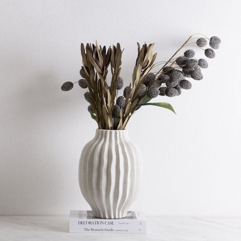 Nordic Minimalist Ceramic Creative Petal Vase - HOUSYE