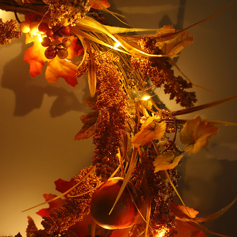 Christmas Wreath of Maple Leaves and Acorns - HOUSYE