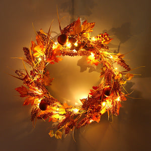 Christmas Wreath of Maple Leaves and Acorns - HOUSYE