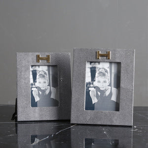 Creative Light Luxury Metal Photo Frame - HOUSYE